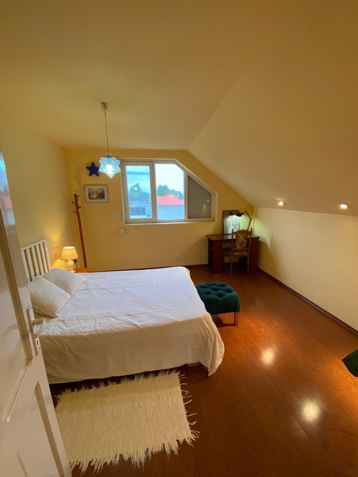 Cosy Bedroom For 2 With Balcony In A Family Villa Turnu Magurele Ngoại thất bức ảnh